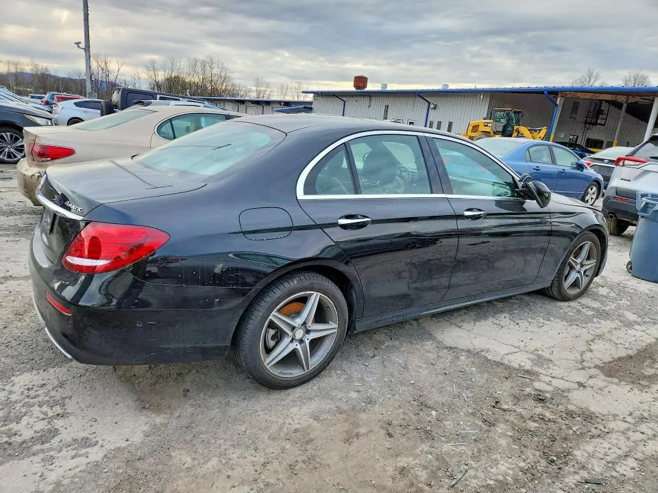 2017 MERCEDES-BENZ E 300 4MATIC  