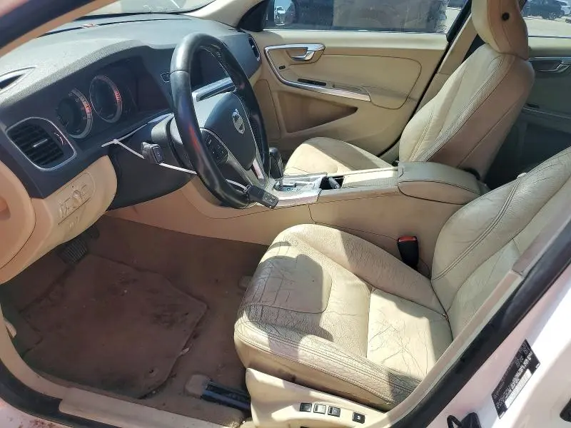 2011 VOLVO S60 T6  