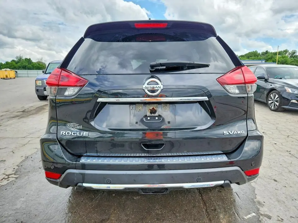 2019 NISSAN ROGUE SV  