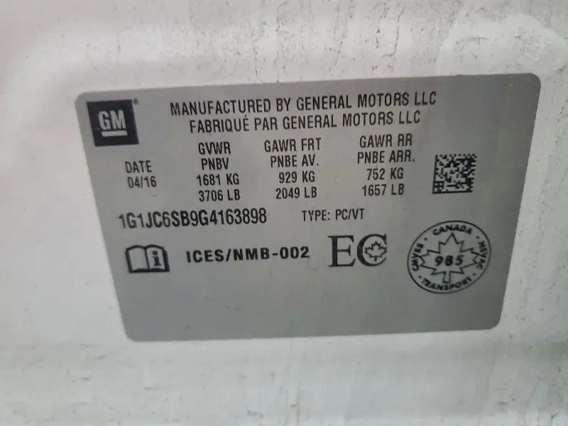 2016 CHEVROLET SONIC LT  