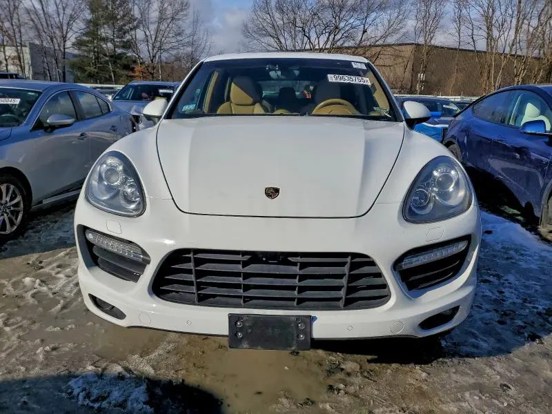 2014 PORSCHE CAYENNE TURBO  