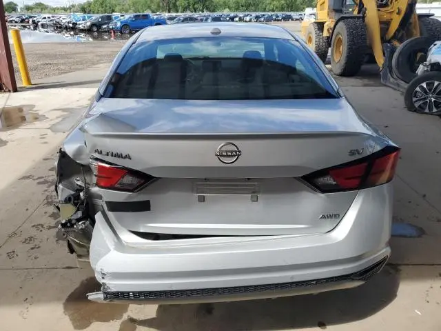 2023 NISSAN ALTIMA SV  