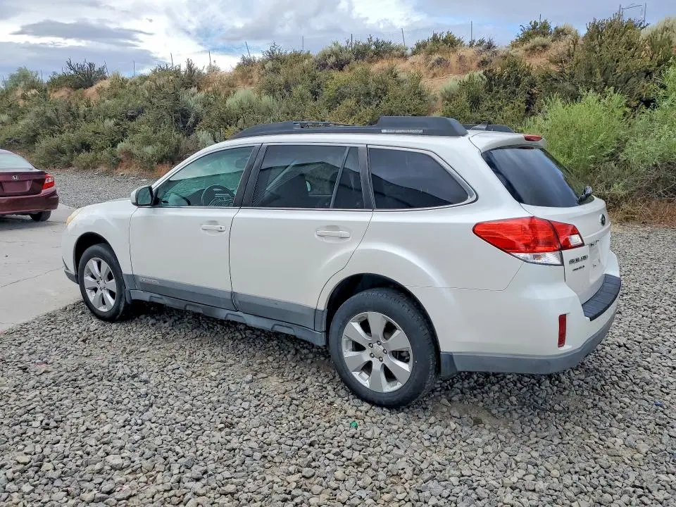 2011 SUBARU OUTBACK 2.5I PREMIUM  