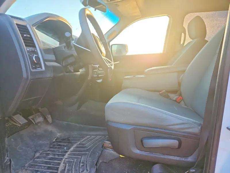 2017 RAM 1500 ST  