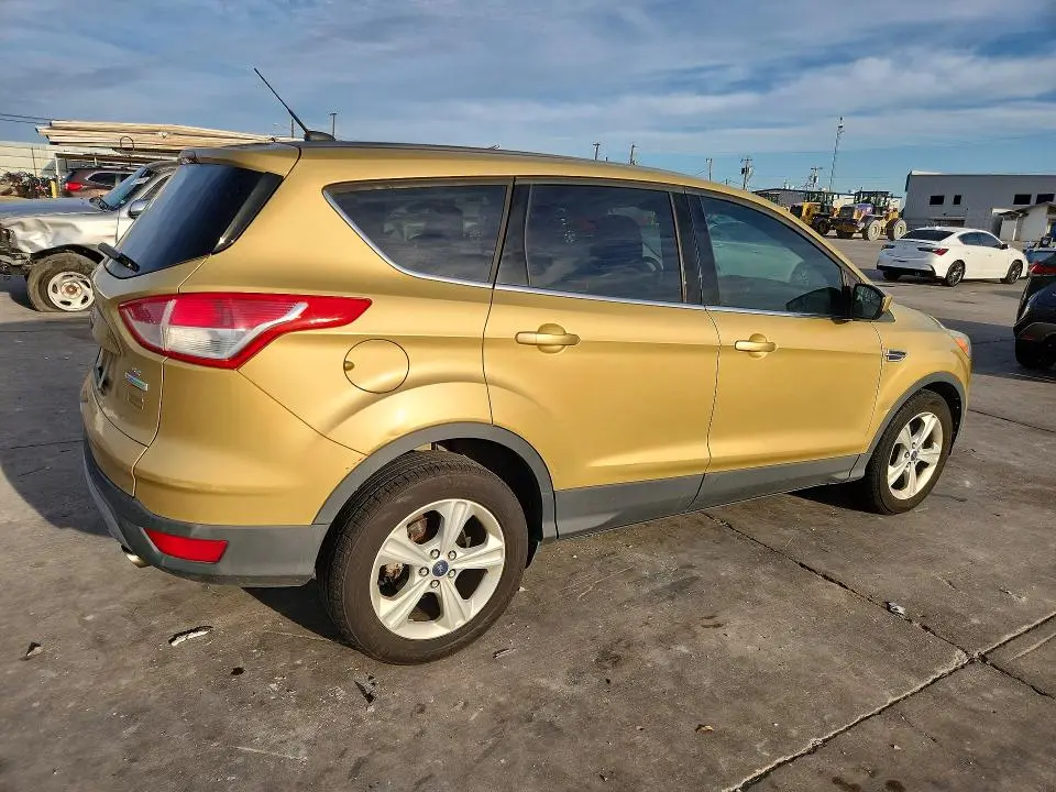 2014 FORD ESCAPE SE  