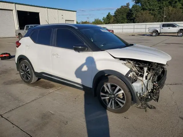 2019 NISSAN KICKS S  