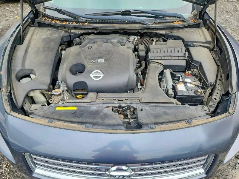2010 NISSAN MAXIMA 3.5 S  