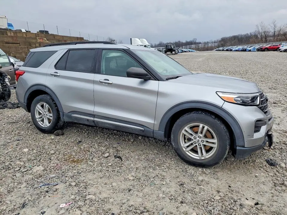 2020 FORD EXPLORER XLT  
