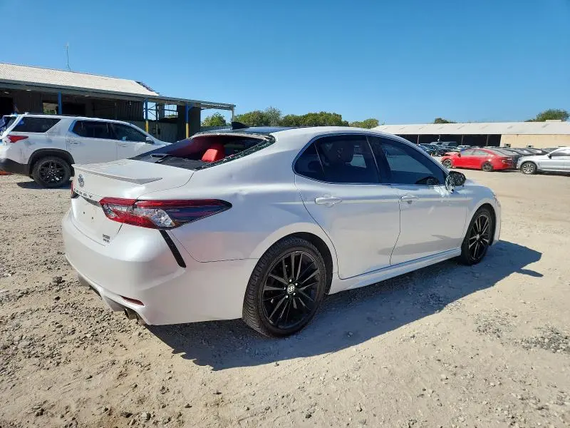 2021 TOYOTA CAMRY XSE  
