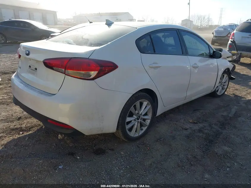 2018 KIA FORTE LX