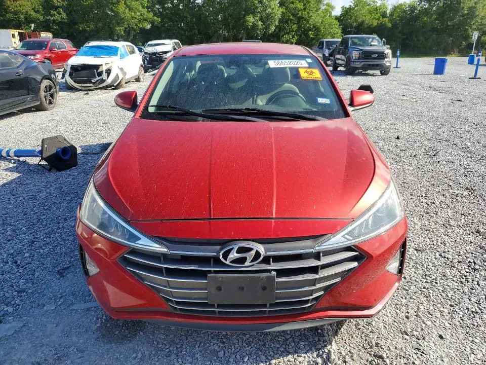 2020 HYUNDAI ELANTRA SEL  