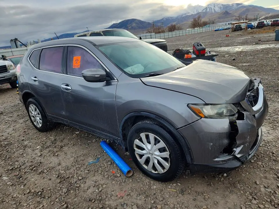 2015 NISSAN ROGUE S  
