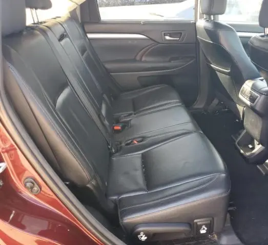 2014 TOYOTA HIGHLANDER XLE  