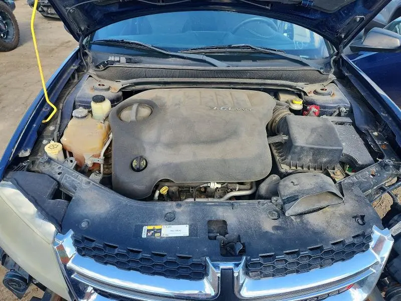 2014 DODGE AVENGER SE  