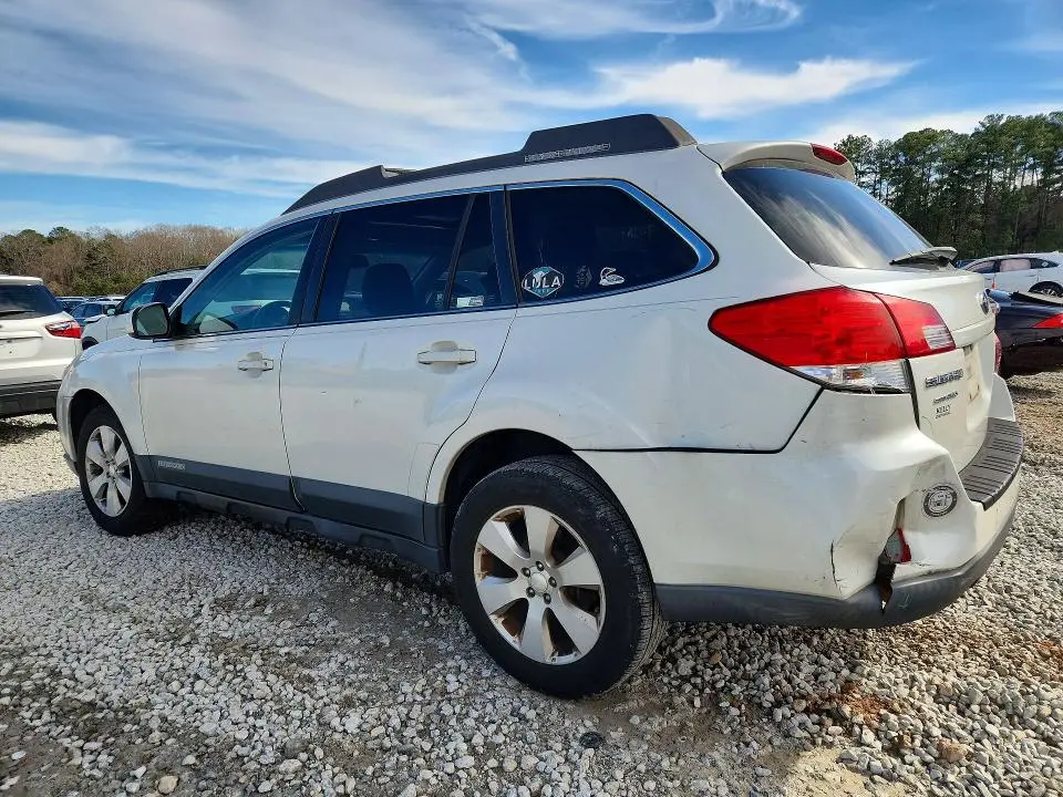 2010 SUBARU OUTBACK 2.5I PREMIUM  