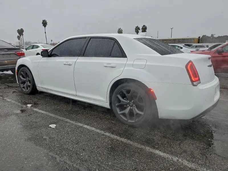 2022 CHRYSLER 300 TOURING L  