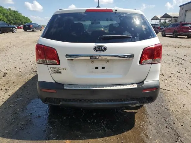 2011 KIA SORENTO BASE