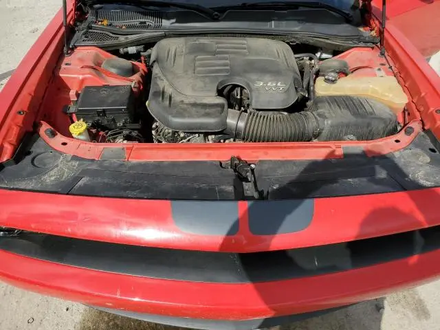 2016 DODGE CHALLENGER SXT  