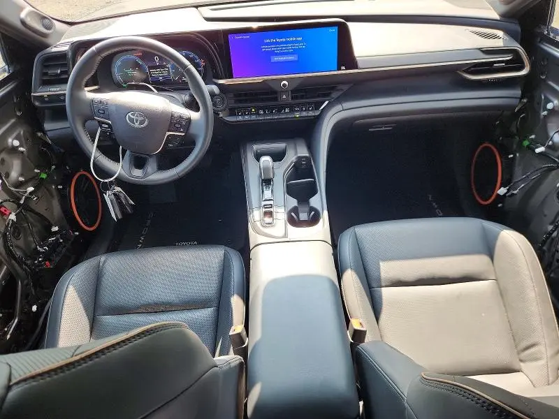 2023 TOYOTA CROWN LIMITED  