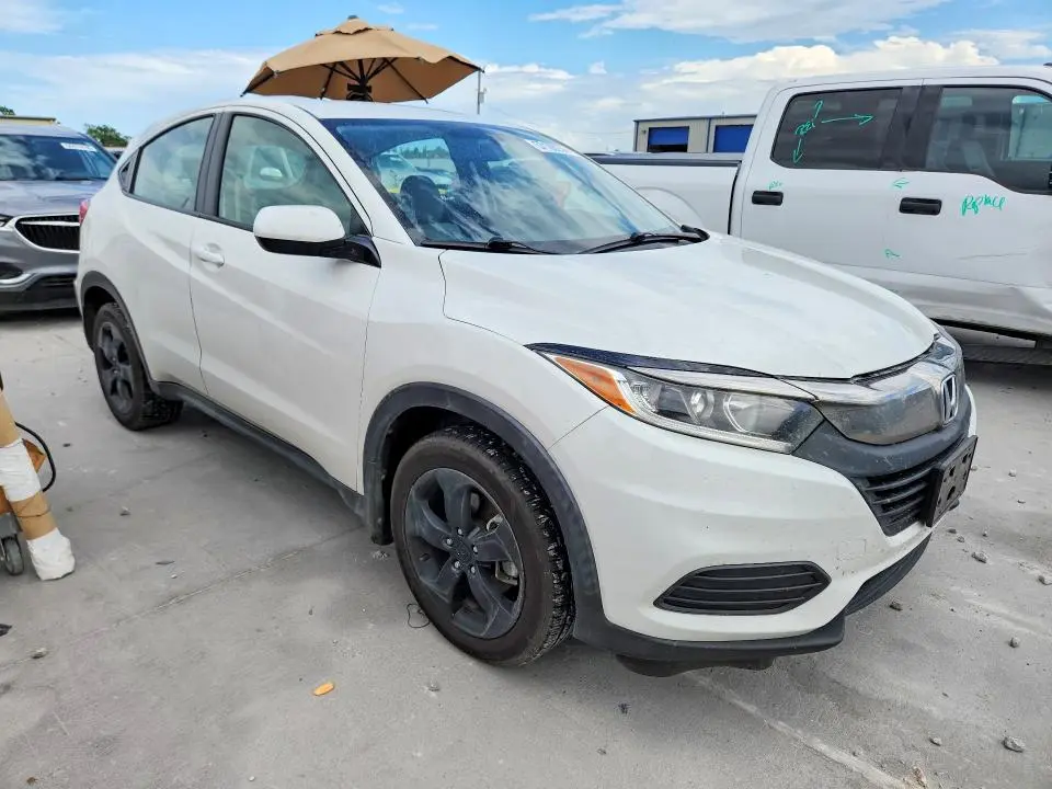2021 HONDA HR-V LX  