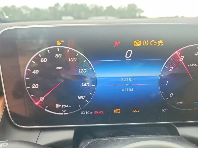 2024 MERCEDES-BENZ GLC 300  
