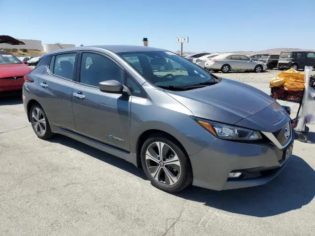 2018 NISSAN LEAF S  