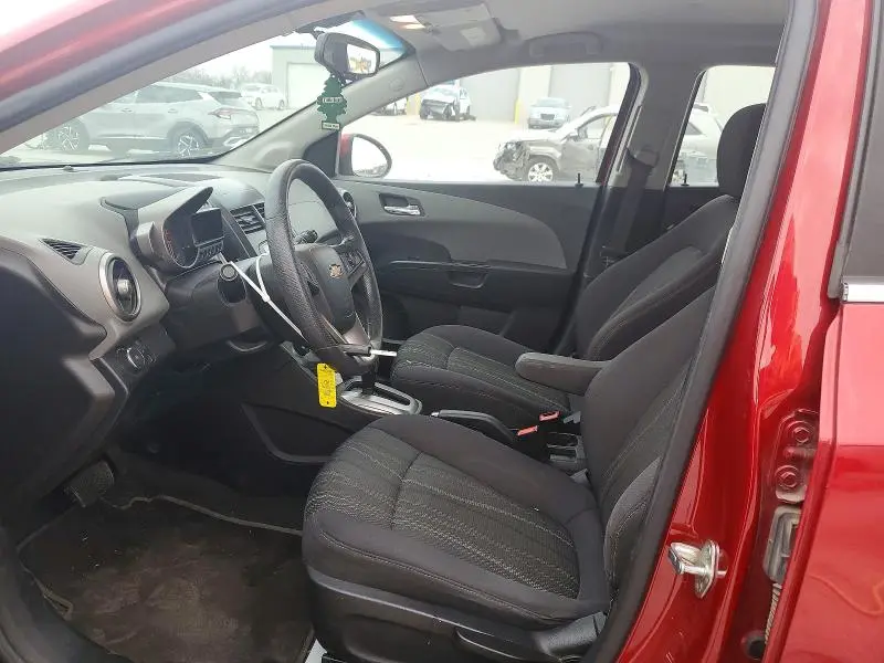 2015 CHEVROLET SONIC LT  