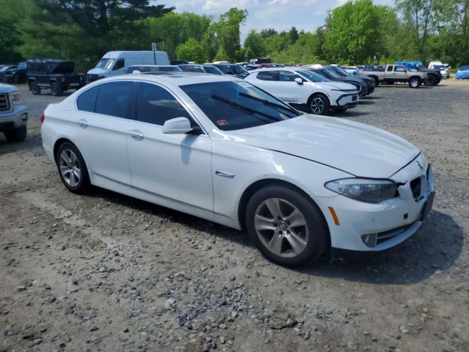 2013 BMW 528 XI  