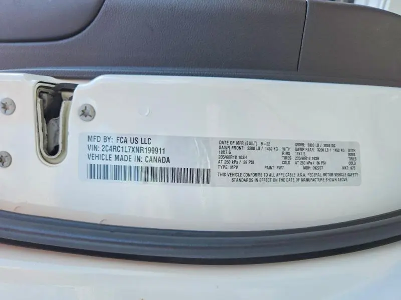 2022 CHRYSLER PACIFICA HYBRID TOURING L  