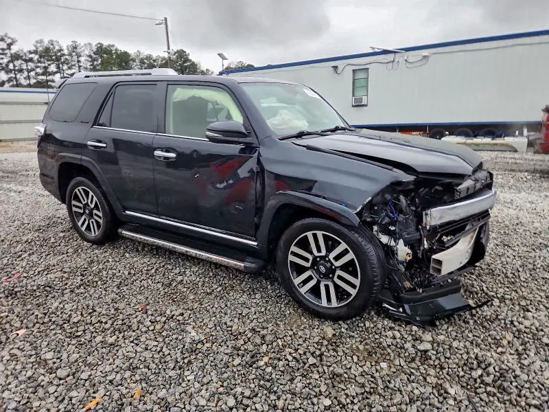 2016 TOYOTA 4RUNNER SR5  