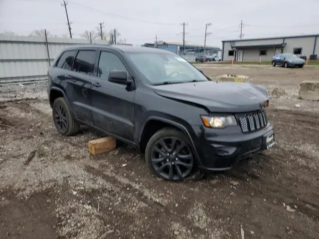 2017 JEEP GRAND CHEROKEE LAREDO  