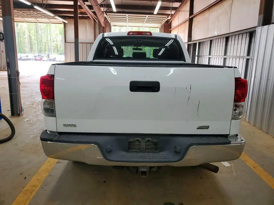 2010 TOYOTA TUNDRA GRADE  