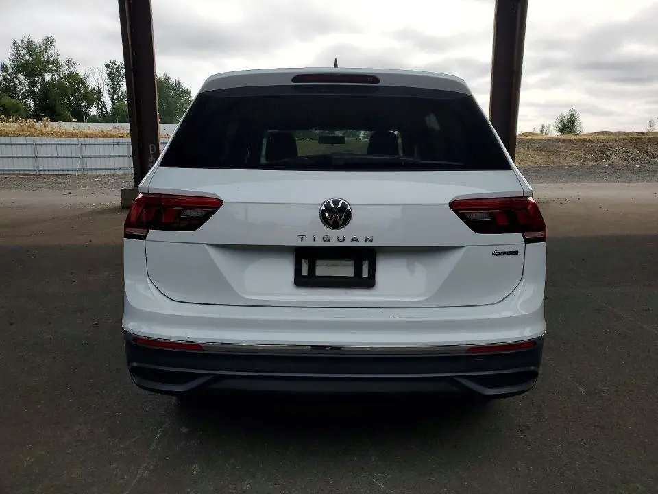2022 VOLKSWAGEN TIGUAN S  