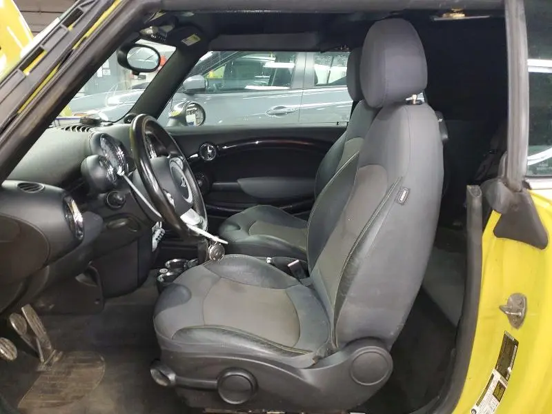 2010 MINI COOPER S  