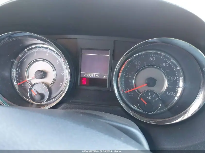 2013 CHRYSLER TOWN & COUNTRY TOURING