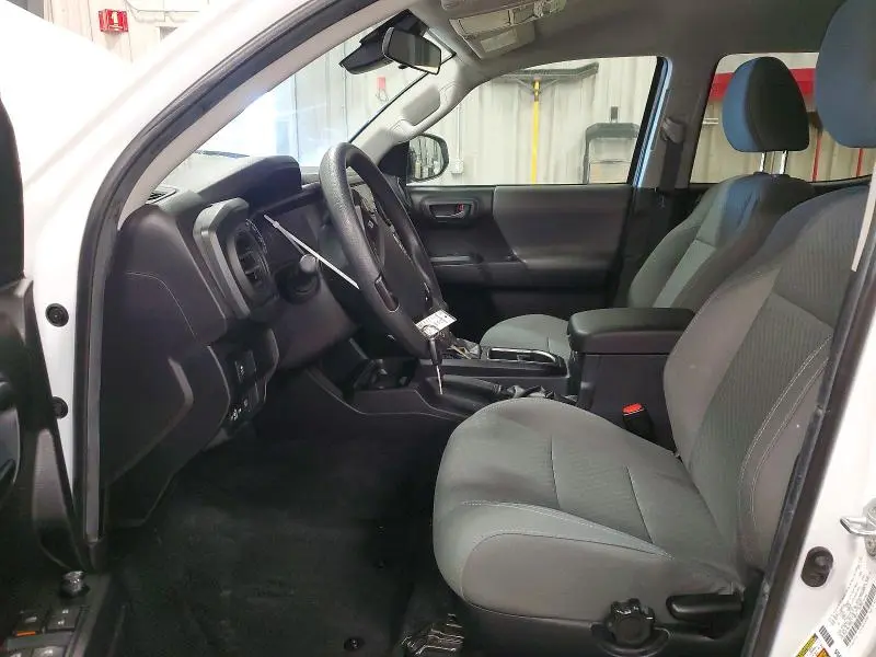 2022 TOYOTA TACOMA SR V6  