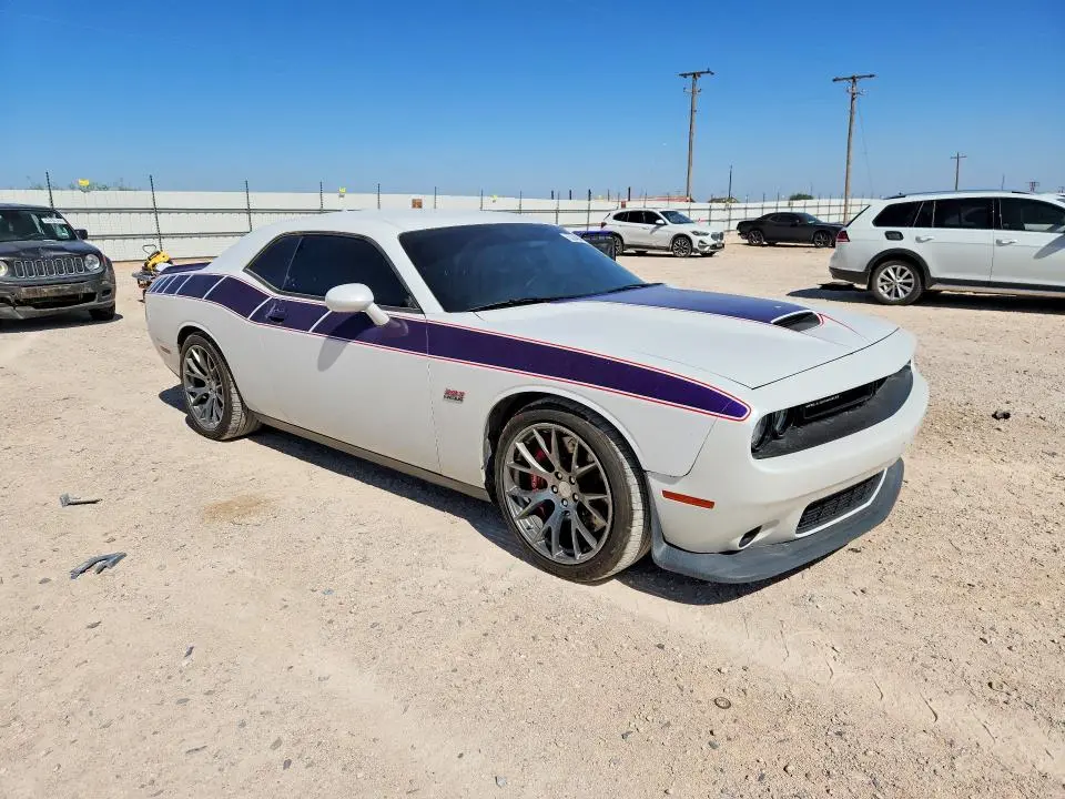 2015 DODGE CHALLENGER SRT 392  