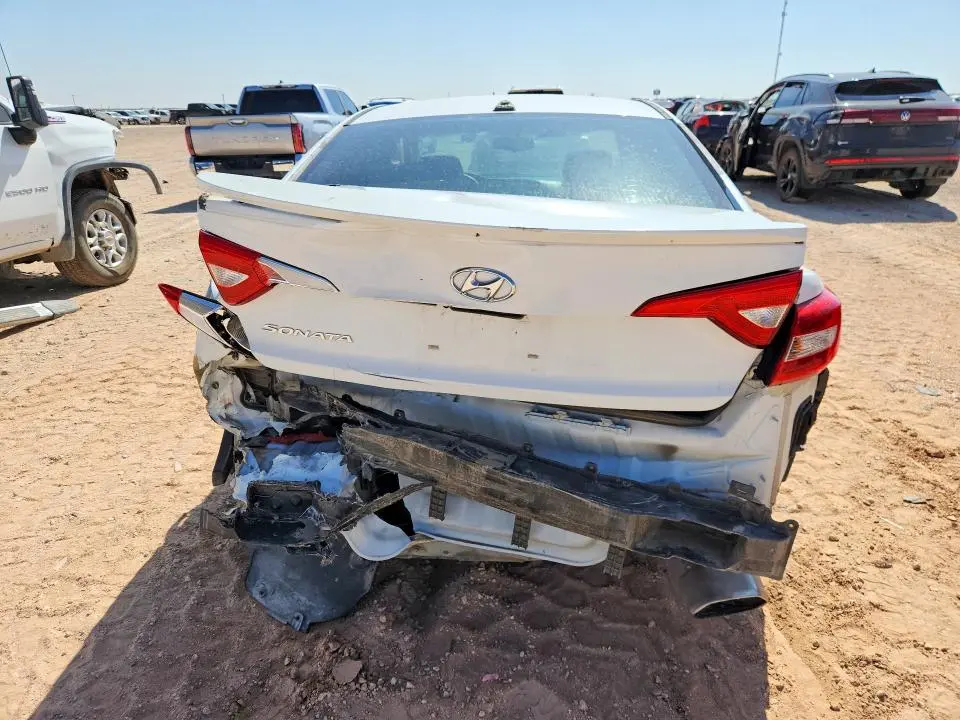 2016 HYUNDAI SONATA SE  