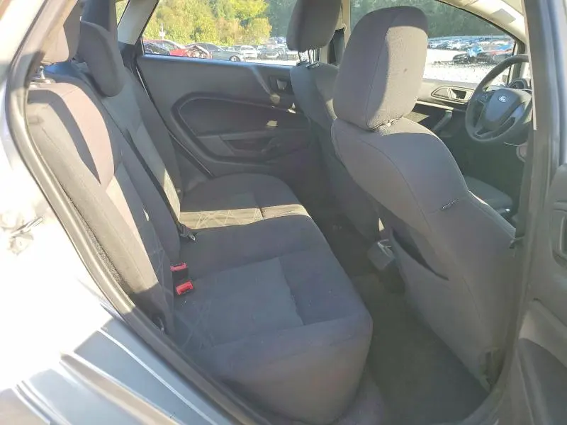 2015 FORD FIESTA S  