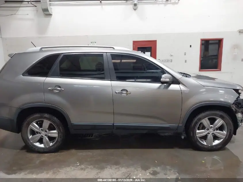 2013 KIA SORENTO EX
