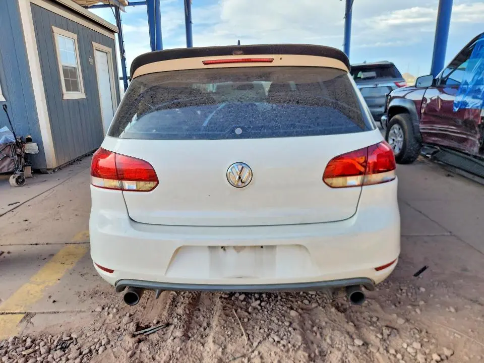 2012 VOLKSWAGEN GTI   