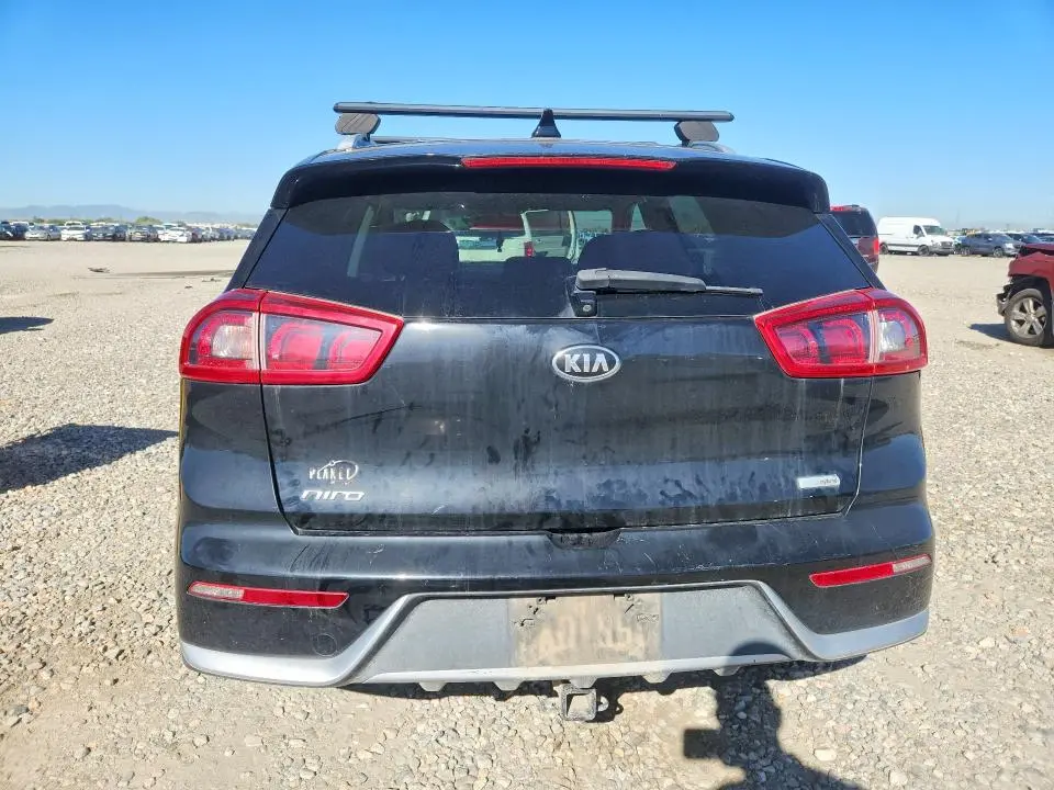 2018 KIA NIRO LX  