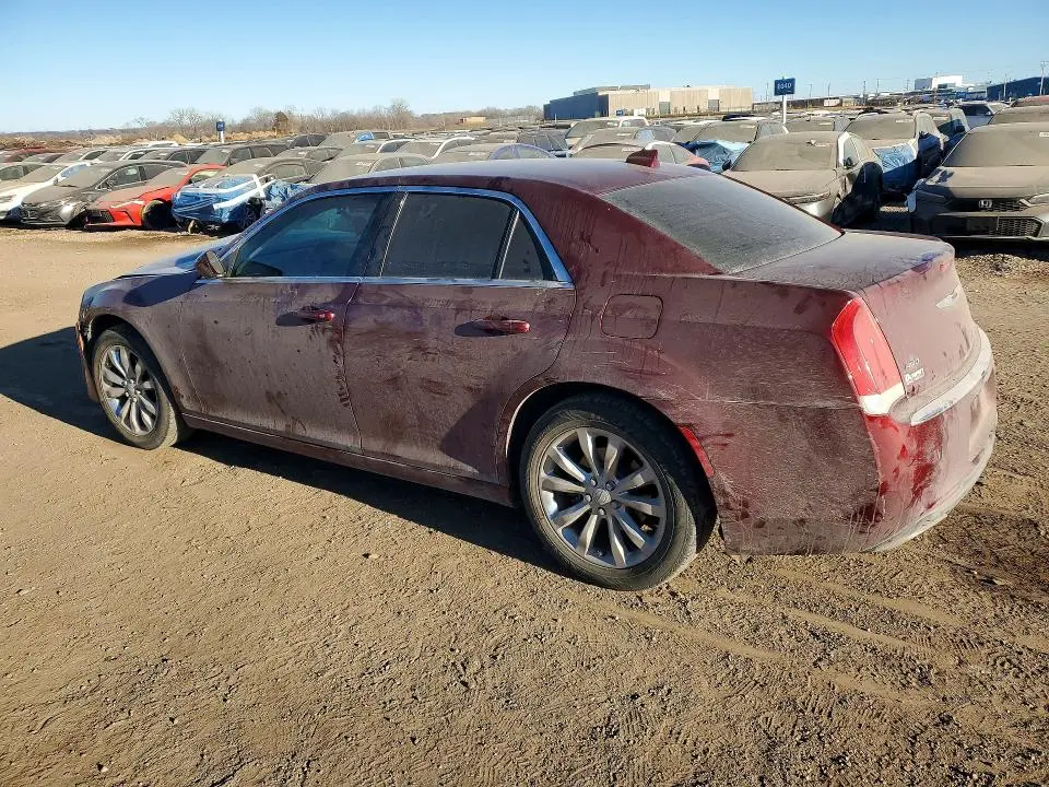 2016 CHRYSLER 300 LIMITED  