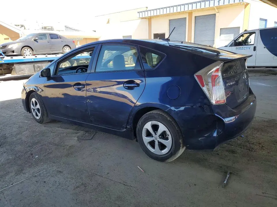 2015 TOYOTA PRIUS FOUR  
