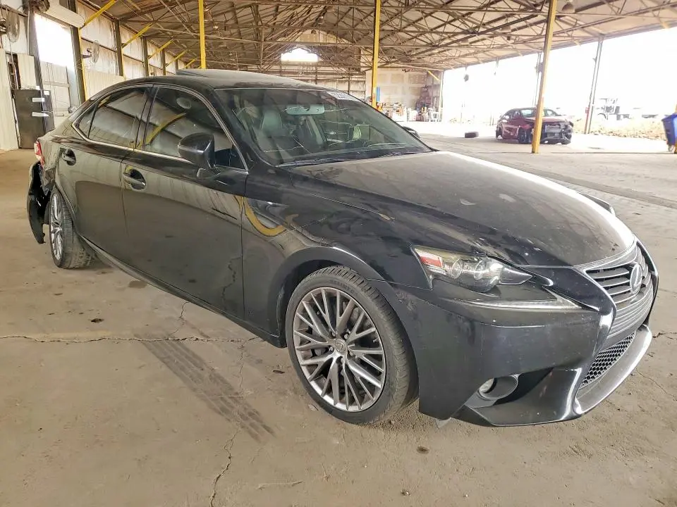 2016 LEXUS IS 200T  