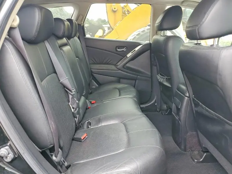 2010 NISSAN MURANO S  