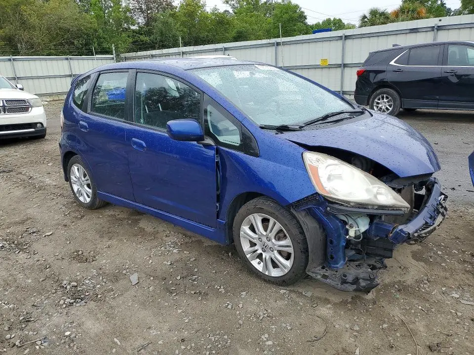 2010 HONDA FIT SPORT  