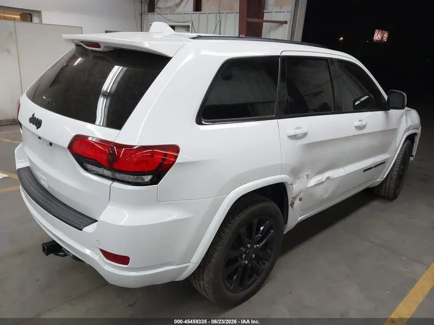 2020 JEEP GRAND CHEROKEE ALTITUDE 4X2