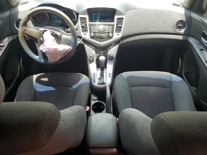 2011 CHEVROLET CRUZE LT  