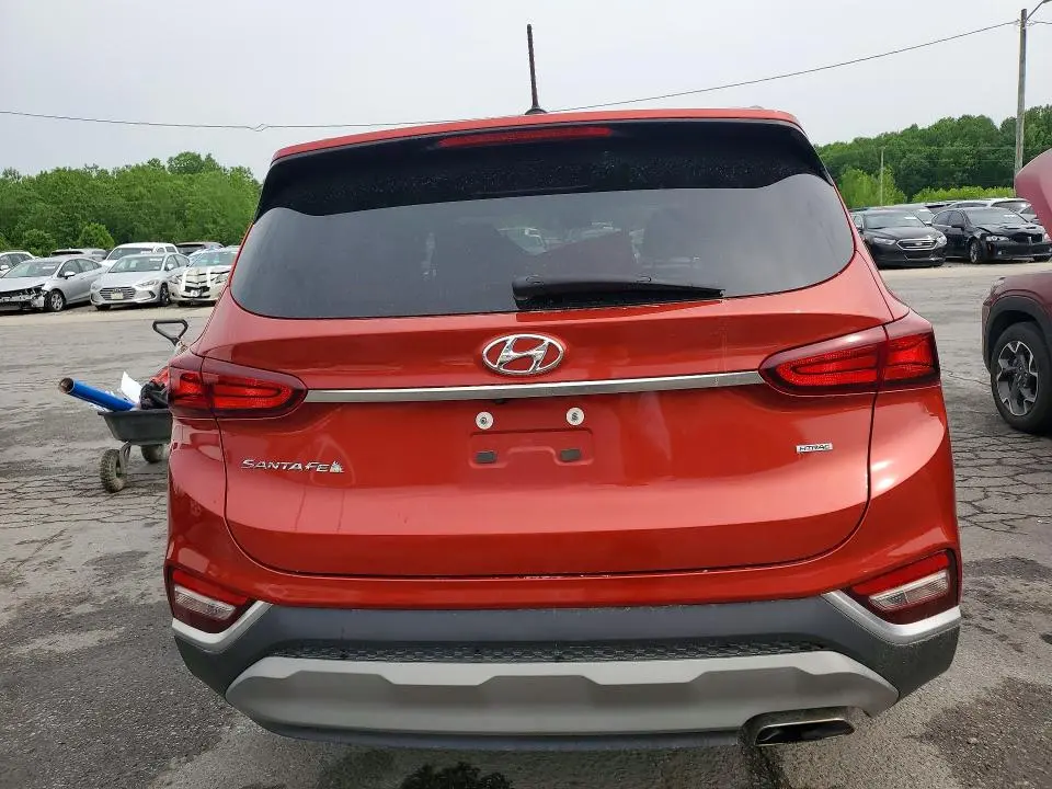 2020 HYUNDAI SANTA FE SE  
